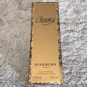 Organza Givenchy Paris